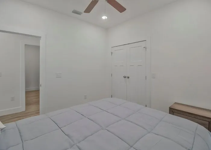 Apartment Chasing Dreams Townhome Ii *