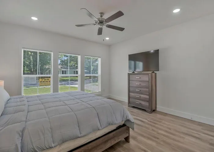 Chasing Dreams Townhome Ii * Pensacola