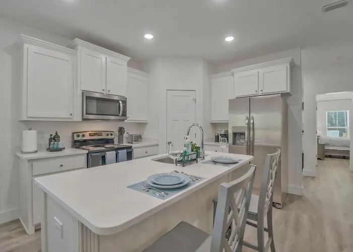 Chasing Dreams Townhome Ii Apartment *