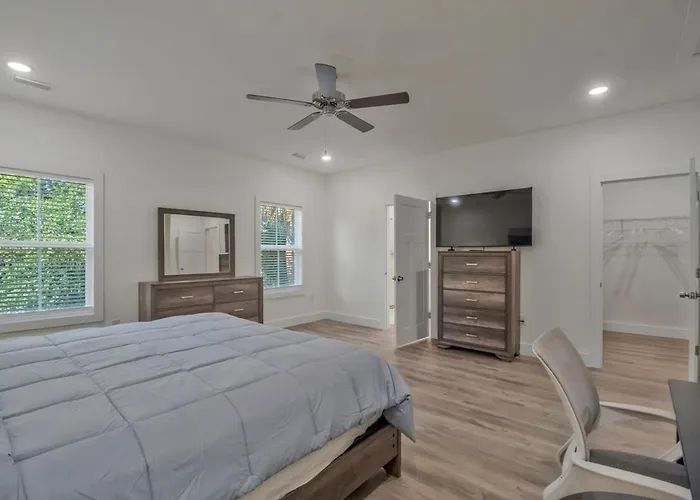 Chasing Dreams Townhome Ii Apartment *