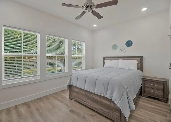 Chasing Dreams Townhome Ii Apartment *