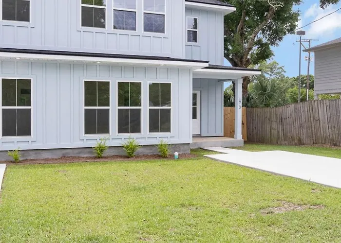 Apartment Chasing Dreams Townhome Ii