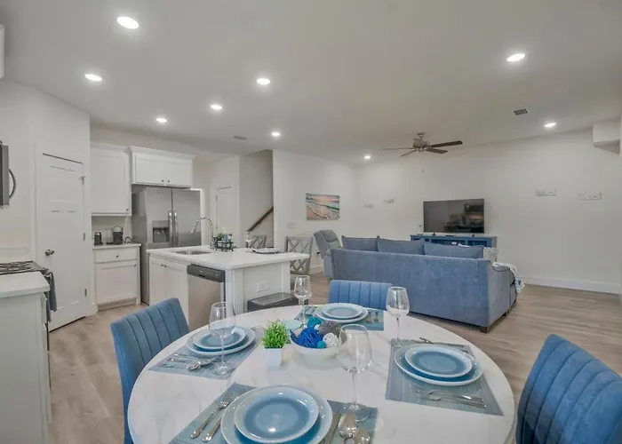 Chasing Dreams Townhome Ii *