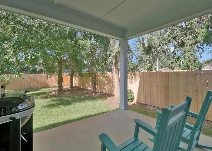 Chasing Dreams Townhome Ii * Pensacola